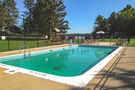 Heated Swimming Pool