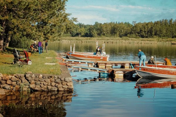 Ely MN Lodging - Veterans On The Lake Resort